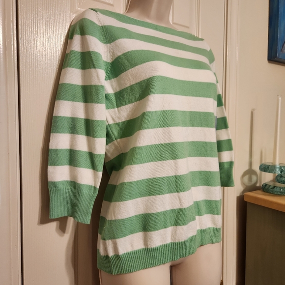 💕NWT IZOD Green and White Striped Sweater Size Small - Picture 3 of 9
